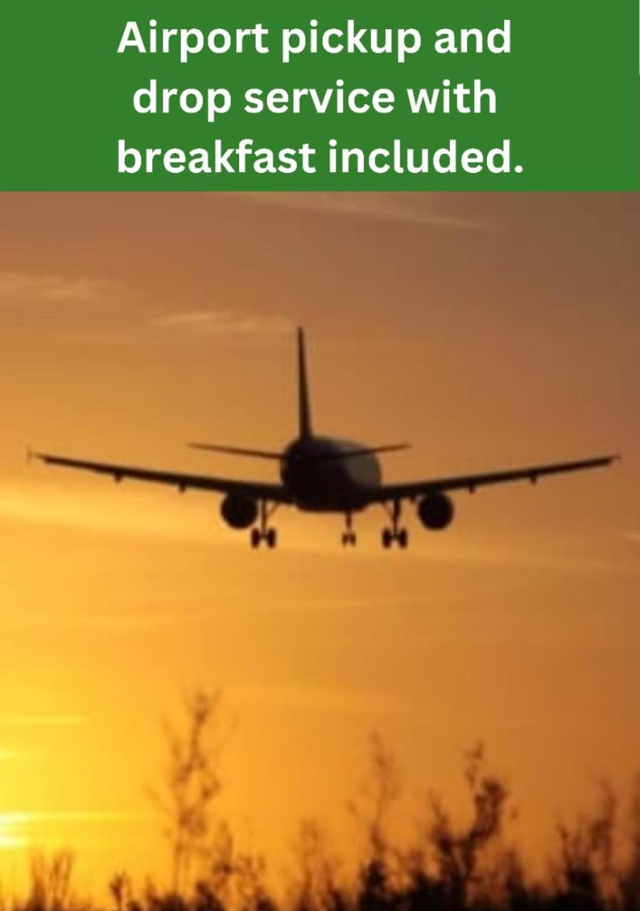 Airport 4 Season Transit Hotel カトゥナカヤ エクステリア 写真