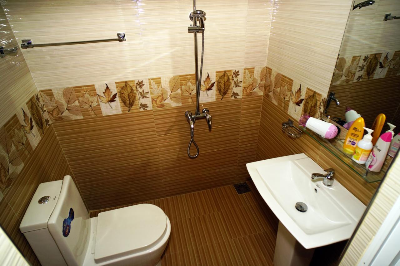 Airport 4 Season Transit Hotel カトゥナカヤ エクステリア 写真